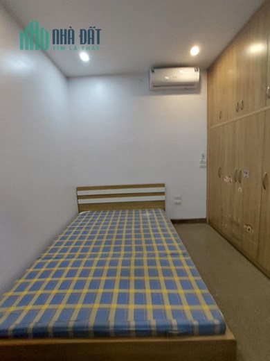 Tập thể Phạm Ngọc Thạch tầng 2, full nội thất,  thoáng sáng 75m, Ô TÔ.