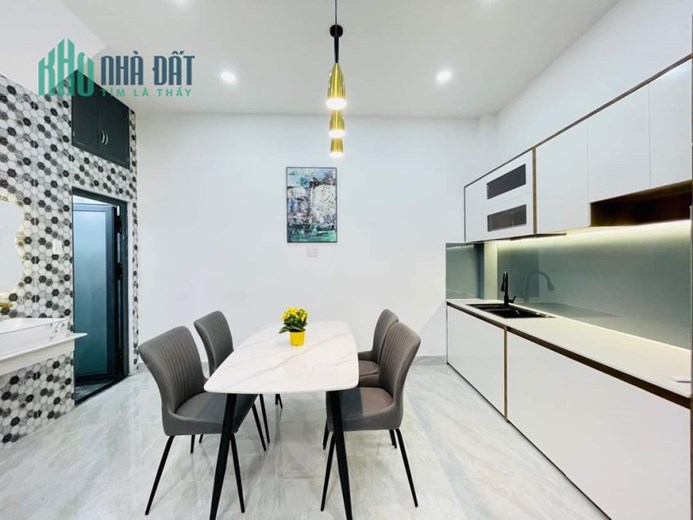 💎 NHÀ HOÀNG HOA THÁM - PHÚ NHUẬN - DT LỚN - NỘI THẤT SANG XỊN - SÔ ĐẸP VUÔNG VỨC - NGANG 5.5M -