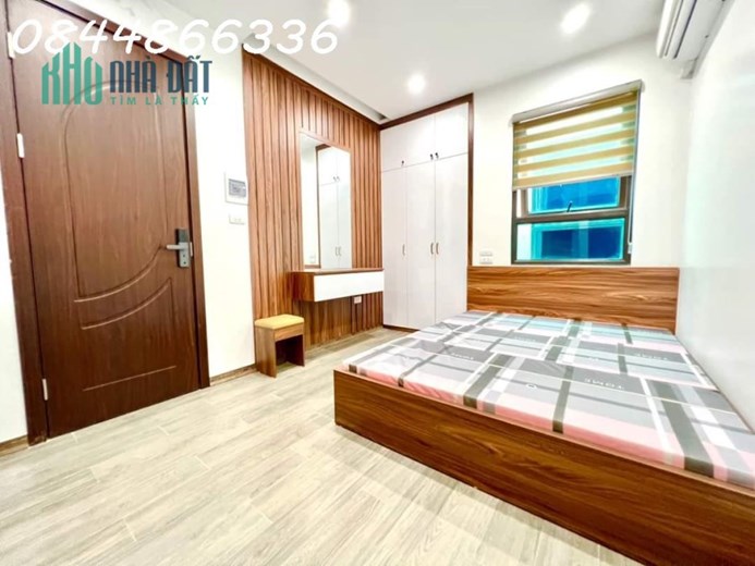 CCMN 7 TẦNG - Ô TÔ - THANG MÁY - 35 PHÒNG FULL NỘI THẤT - DOANH THU HƠN 2.4 TỶ/ NĂM