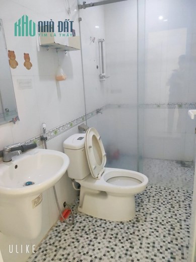 Giảm 2 tỷ bán gấp nhà Q3, 4.7x14m, 1 căn ra MT, DT 22tr/t nhỉnh 7 Tỷ.