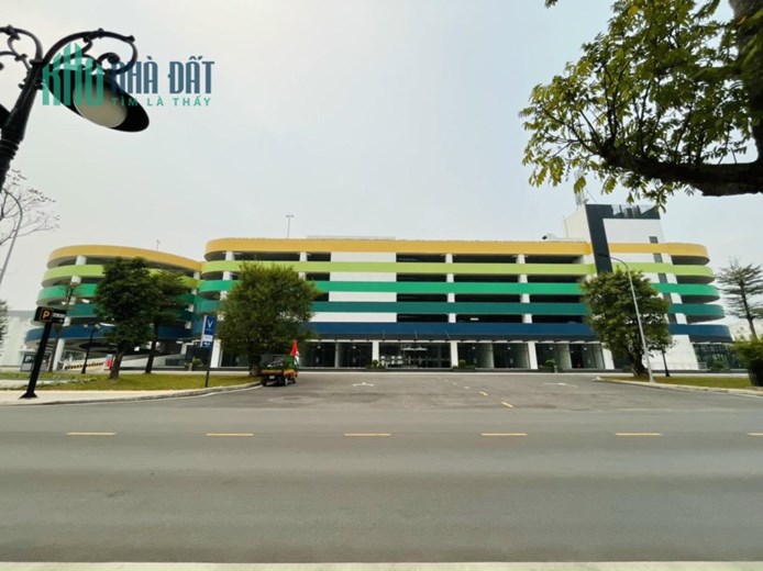 Cơ hội thuê Shop chân đế nhà để xe nổi Hải Âu Vinhomes Ocean Park Gia Lâm, giá cực tốt