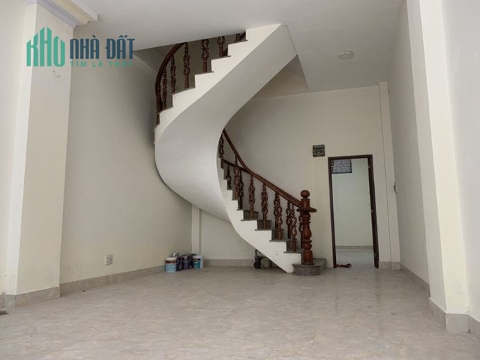 NHÀ 4 TẦNG HXH QUẬN 3 - ĐẸP LUNG LINH - 6 PHÒNG TO ĐÙNG - 35 TRIỆU/T