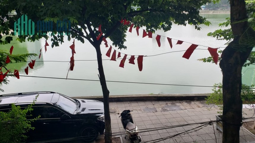 HIẾM: mặt hồ Ngọc Khánh, 5 tầng, vỉa hè ô tô đỗ, kinh doanh cực tốt 17.9