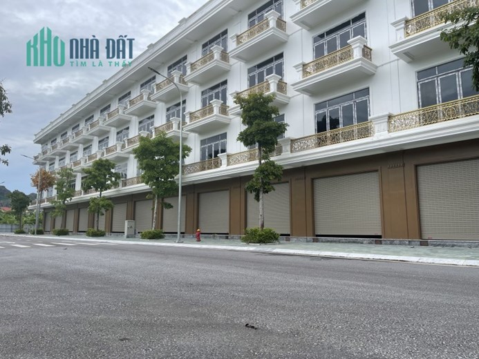 3 TỶ NHÀ 4 TẦNG TRUNG TÂM TP.THANH HÓA. KINH DOANH NGAY - HOTLINE: 0966 343 969