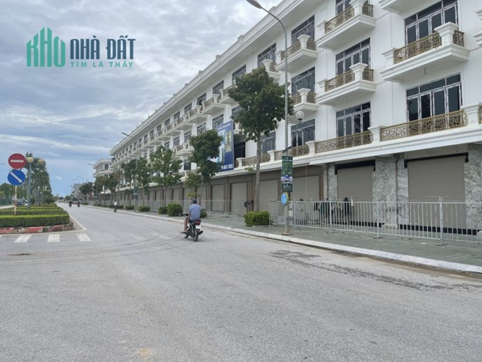 3 TỶ NHÀ 4 TẦNG TRUNG TÂM TP.THANH HÓA. KINH DOANH NGAY - HOTLINE: 0966 343 969
