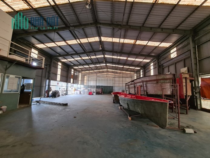 cho thuê kho xưởng 670m2 ở Trần Phú , Hoàng Mai , gần cảng khuyến lương , kho khung zamin cao tầm