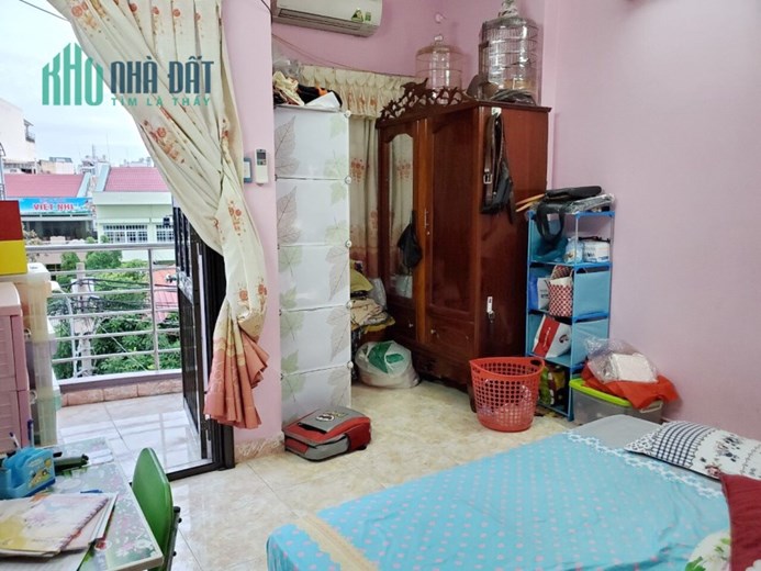 Nhà 5 tầng hẻm xe tải Âu Dương Lân P2Q8. Giá 9.8 tỷ TL