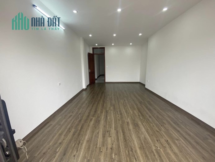 BÁN NHÀ NGUYỄN CHÍNH, Ô TÔ TRÁNH, 7 TẦNG THANG MÁY, KINH DOANH, 72/80M2*7T*10.3 TỶ.