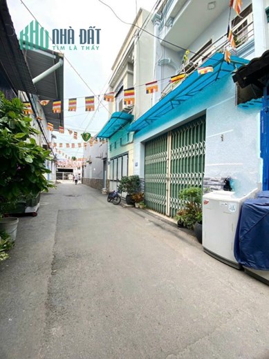 Cần tiền bán gấp nhà HXH Thống Nhất, 4x13m, 2 tầng BTCT chỉ 3.95 tỷ TL