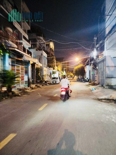 MẶT TIỀN  KHU VIP TÔ HIỆU - 80M 3 TẦNG GIÁ CHỈ 8.2 TỶ TL