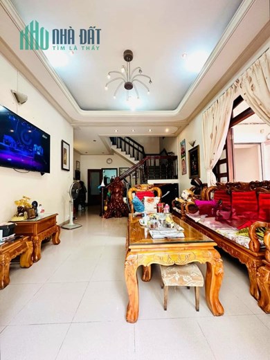 BÁN BIỆT THỰ 300 M2 ĐƯỜNG ĐỔ TẤN PHONG. CỰC HIẾM PHÚ NHUẬN - MỘT ĐỜI CHỦ 50 NĂM.