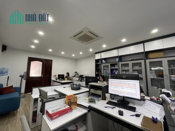 BÁN NHÀ THANH XUÂN, PHỐ LÊ TRỌNG TẤN 115M, 8T, MT 5.5M, Ô TÔ, GẦN PHỐ, KINH DOANH. 0937651883.