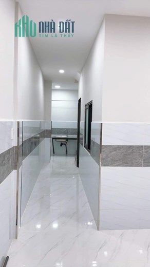 Cho thuê NNC 2 tầng mới hẻm Dương Bá Trạc P2 Q8. Giá 12 triệu