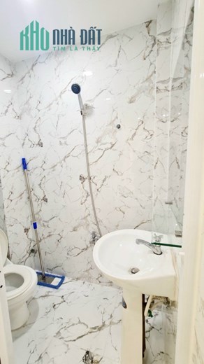 Nhà 3 tầng mới hẻm Dương Bá Trạc P1Q8. Giá 3,58 tỷ TL