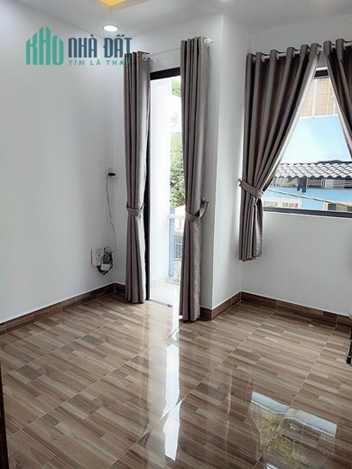 NHÀ ĐƯƠNG SỐ 6, Q.4, HẼM 1/ XE HƠI ĐỖ CỬA, DT:9x8, 4 TẦNG, NHỈNH 10 TỶ.
