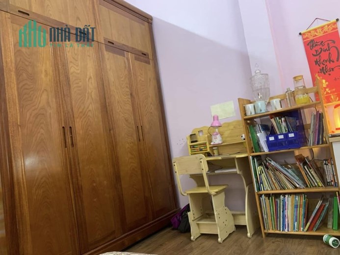 MẶT PHỐ GIÁP BÁT, LÔ GÓC, Ô TÔ TRÁNH, KINH DOANH MỌI LOẠI HÌNH, 68M2*MT6M*9 TỶ.