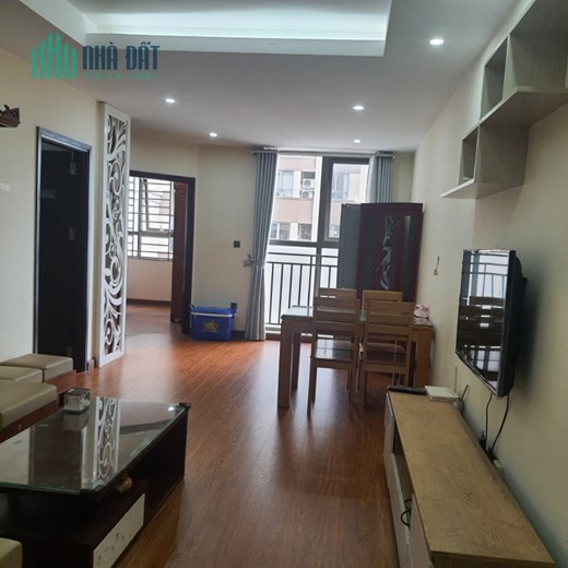Cho thuê hộ gia đình 2N2Vs Chung cư Homecity 177 Trung Kính