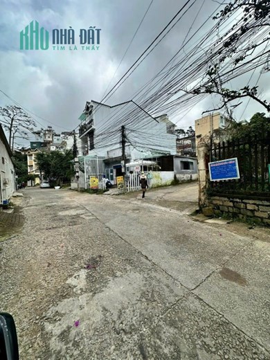 ( Sos Sos ) Cần bán gấp Dãy trọ đường Mai Hắc Đế, TP.Đà Lạt 147m2 giá 7.75 tỷ