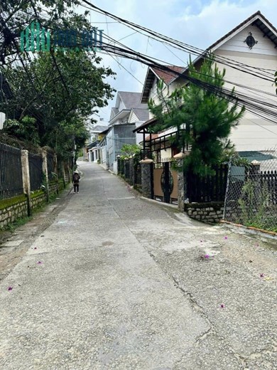 ( Sos Sos ) Cần bán gấp Dãy trọ đường Mai Hắc Đế, TP.Đà Lạt 147m2 giá 7.75 tỷ