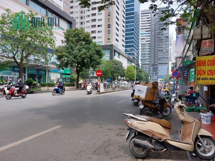 Bán CCMN khu Ngụy Như Kon Tum, 70m2x7T thang máy, 17PKK, lô góc, nhỉnh 13 tỷ