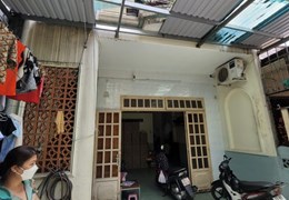 HXH sát Quận 10, chỉ 80tr/m, cho dòng tiền 30tr/th, 140m2.