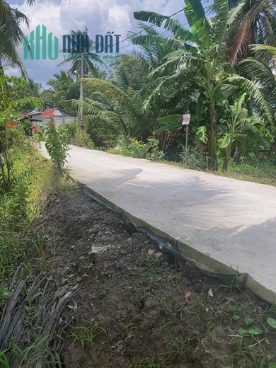 ĐẤT ĐẸP - GIÁ TỐT - Cần Bán Lô Đất Vị Trí Đắc Địa Tại Huyện Châu Thành, Bến Tre