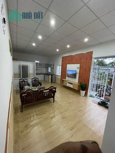 Bán nhà 2 tầng 2 mặt kiệt đường Nguyễn Lương Bằng,