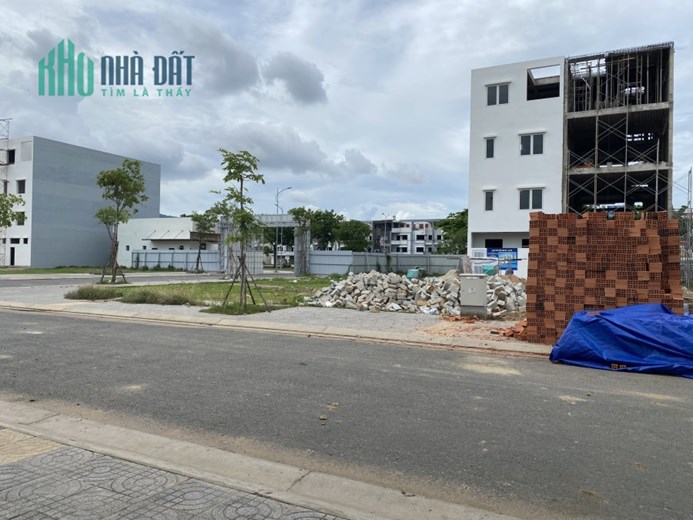 Bán nhà Khu Đô Thị Bà Rịa City Gate Ngay Mặt Tiền Quốc Lộ 51