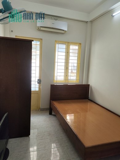Cần Cho Thuê Căn Nhà Đẹp Tại Đường Phan Văn Trị - Quận 5