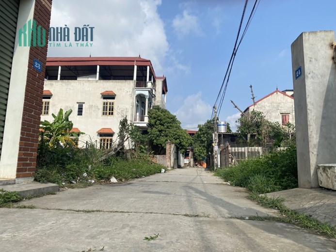 Bán 76m2 cửa KCN Nội Bài tại Xuân Bách – Quang tiến,đường thông 5m. Lh 0981568317