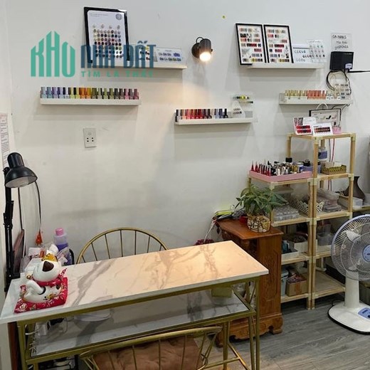 CHÍNH CHỦ SANG FULL TIỆM NAIL - MI - GỘI ĐANG CÓ LƯỢNG KHÁCH ỔN ĐỊNH, MẶT TIỀN LUỸ BÁN BÍCH -TÂN