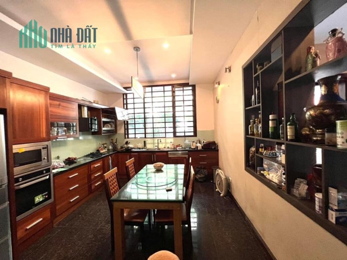 Biệt thự siêu VIP KĐT Yên Hòa - Trần Kim Xuyến 153m*4T, Ô tô tải tránh, vỉa hè, 50 tỷ