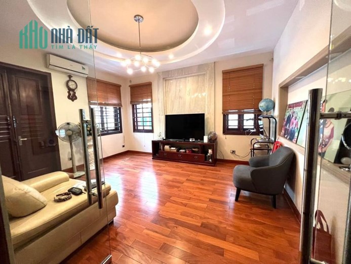 Biệt thự siêu VIP KĐT Yên Hòa - Trần Kim Xuyến 153m*4T, Ô tô tải tránh, vỉa hè, 50 tỷ
