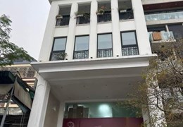 CỰC HIẾM BÁN TÒA NHÀ MẶT PHỐ QUẢNG KHÁNH 135M2, 6T, MẶT TIỀN 9M, LÔ GÓC, KD, CHỦ CẦN BÁN.