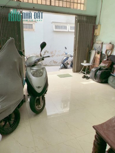 NGỘP BANK BÁN GẤP NHÀ TÂN BÌNH - 30M2  - 2 TẦNG - CHỈ NHỈNH 3 TỶ