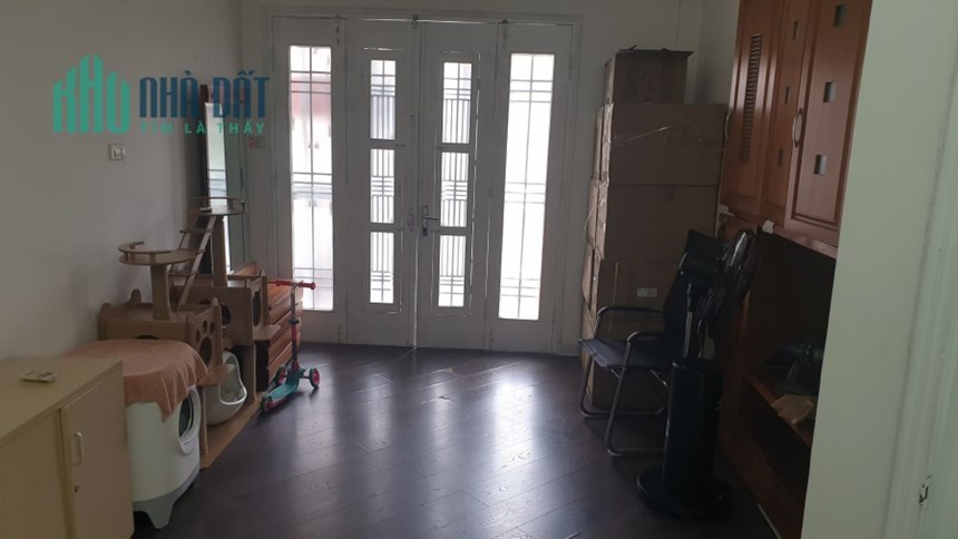 Hàng hiếm!Chính chủ gửi bán tòa A3 căn 4PN, 163m2 Bc ĐN - Giá 6.7 tỷ làng quốc tế thăng long