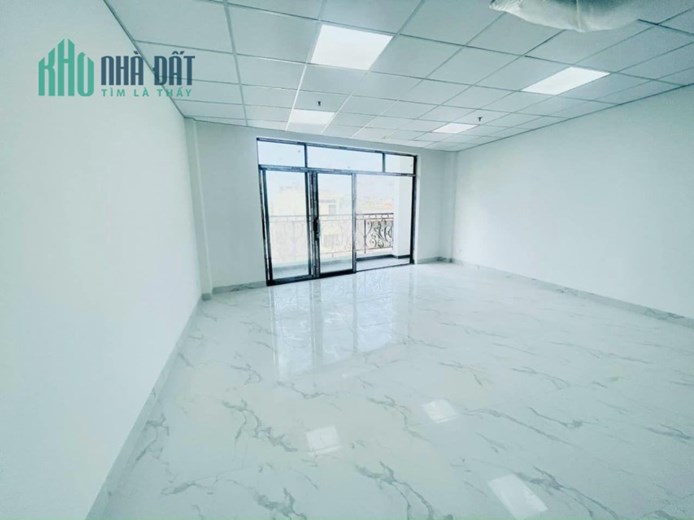Bán Tòa Nhà  hẻm 8m Nguyễn Trọng Tuyển Phường 1 Quận Phú Nhuận  : 340m2 : 50 tỷ