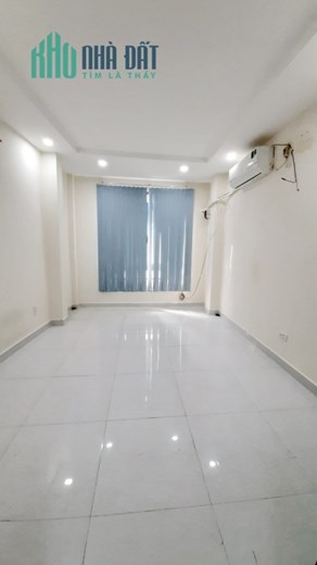 Cho thuê NNC 3 tầng nở hậu hẻm Ba Đình P10Q8 Giá 9 triệu