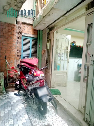 Nhà bán hẻm 290 Dương Bá Trạc P1Q8 - Giá 1 Tỷ 950 (TL)