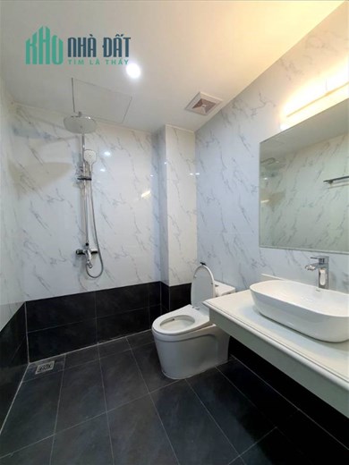65m 4 Tầng Mặt Tiền 4.5m Nhỉnh 10 Tỷ 1 Nhà Ra Phố Nguyễn Khánh Toàn. Chủ Xây Kiên Cố. Vị Trí Cực