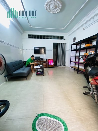 Ngay Lotte Mart -Nguyễn Văn Lượng,  4x10m, 2 Tầng, Vuông Vức Chỉ 3.55 Tỷ Tl