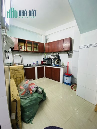 Ngay Lotte Mart -Nguyễn Văn Lượng,  4x10m, 2 Tầng, Vuông Vức Chỉ 3.55 Tỷ Tl