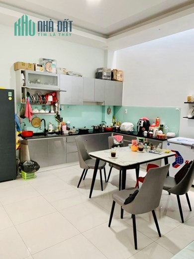 BÌNH TÂN - HÀNG NGỘP 81M 4 TẦNG NGANG 7 GIÁ CHỈ 4 TỶ NHỈNH