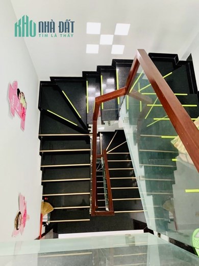 BÌNH TÂN - HÀNG NGỘP 81M 4 TẦNG NGANG 7 GIÁ CHỈ 4 TỶ NHỈNH