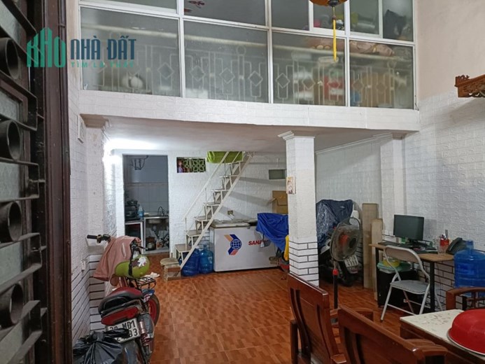 BÁN ĐẤT TẶNG NHÀ KIM NGƯU - HAI BÀ TRƯNG - NGÕ ĐẸP - GIÁ CỰC TỐT 42m GIÁ 3TỶ15