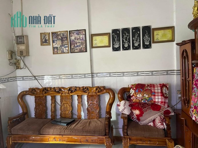 NHÀ MẶT TIỀN - DIỆN TÍCH TỐT - GIÁ ĐẦU TƯ CỰC RẺ - KINH DOANH TỐT
