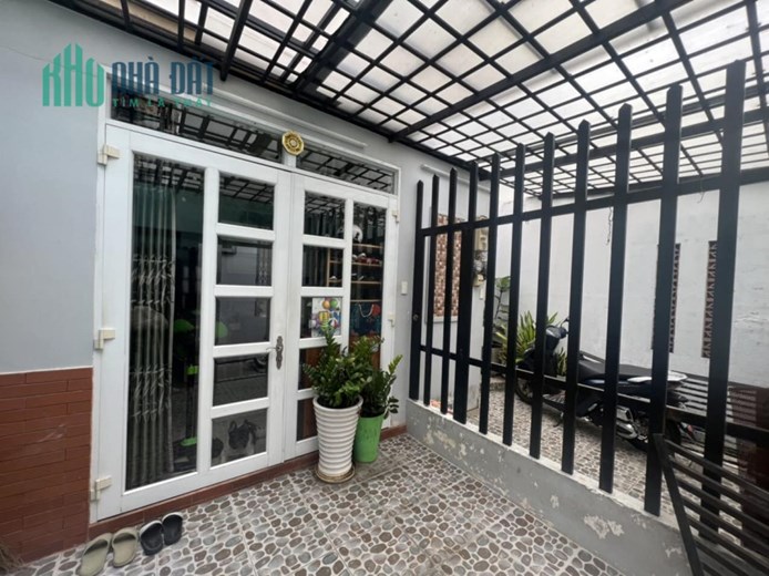 NHÀ NGANG HƠN 5M - XÂY KINH DOANH CĂN HỘ DỊCH