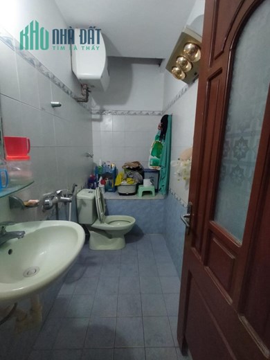 bán nhà đại từ - 4 chỗ đỗ cửa - ngõ thông kinh doanh tốt - 10m ra đến đường ô tô tránh - chủ tự xây