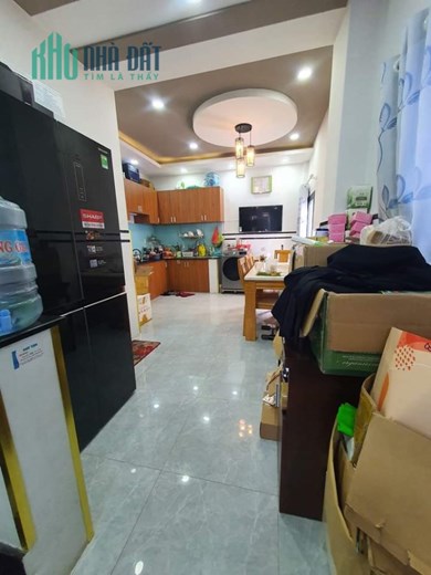 Nhà bán hẻm 840 Hương Lộ 2 Bình Trị Đông A, Quận Bình Tân 3.3 tỷ