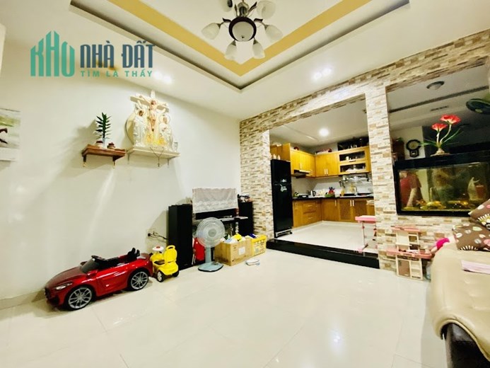 HXH 7 CHỖ NGAY LANDMARK 81 GẦN 100m2 NHỈNH 5 TỶ CÒN THƯƠNG LƯỢNG - 0978.982.348